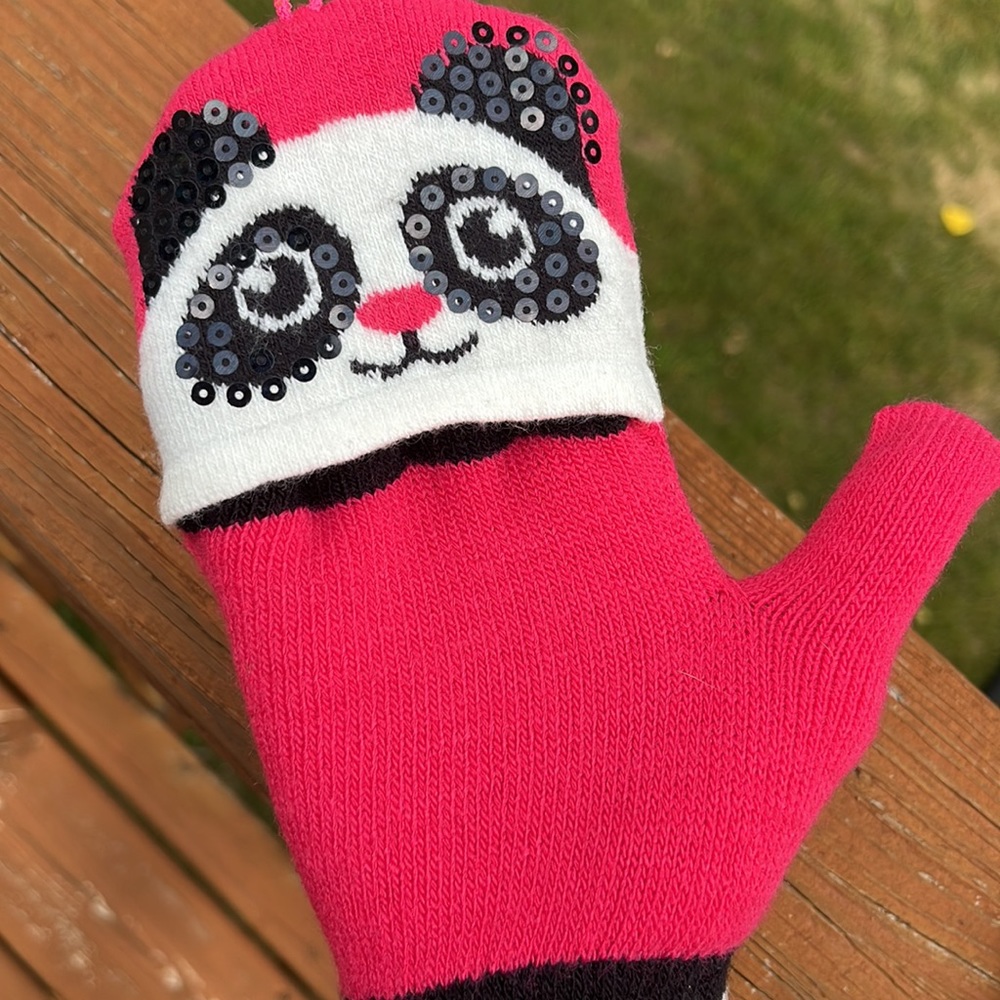 Sequined Panda Fingerless Gloves - Picture 5 of 7
